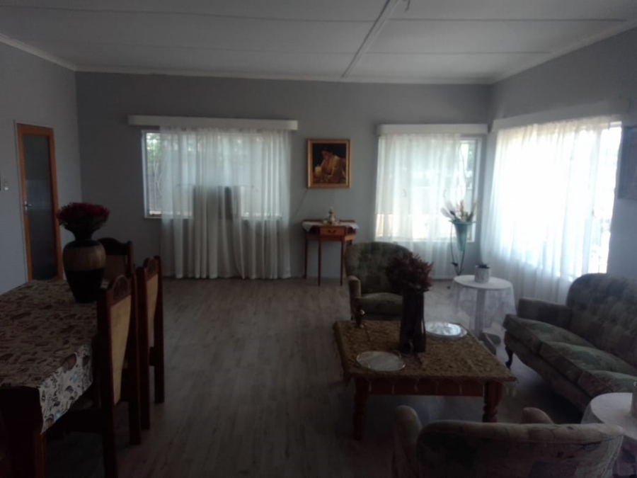 4 Bedroom Property for Sale in Brandvlei Northern Cape